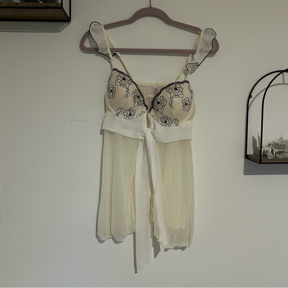 Inner Secrets Cream &‎ Black Lingerie Chemise Baby Doll Style Size Large